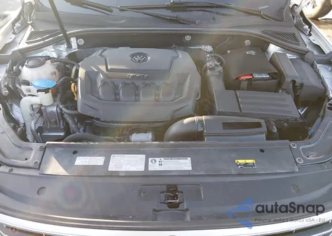 2018 Volkswagen Passat 2.0T R-Line/2.0T S из США, поврежденный, VIN 1VWAA7A32JC002624